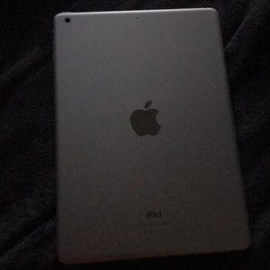 Apple iPad